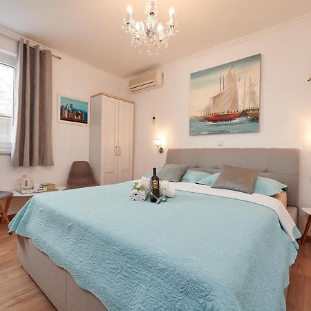Rooms Antonio Trogir Exterior photo
