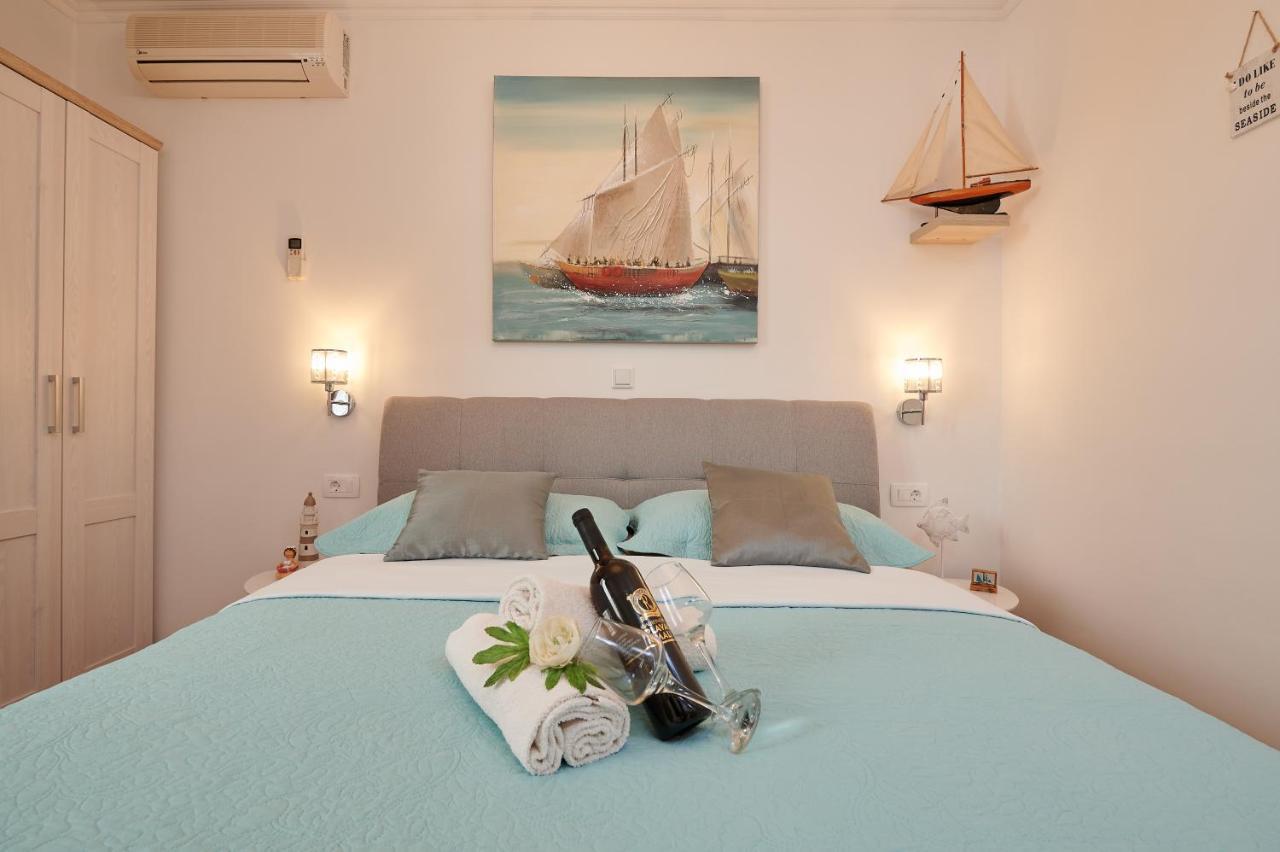 Rooms Antonio Trogir Exterior photo