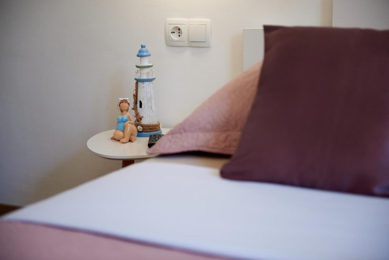 Rooms Antonio Trogir Exterior photo