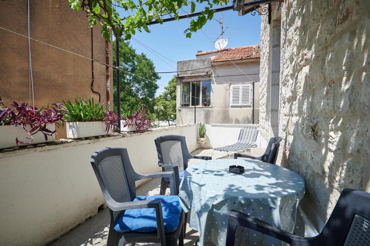 Rooms Antonio Trogir Exterior photo