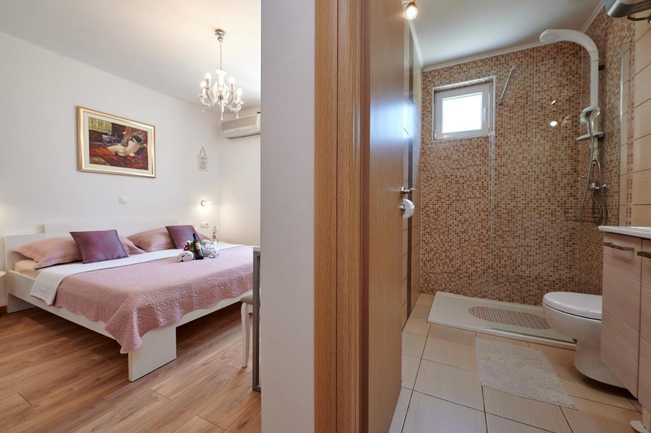 Rooms Antonio Trogir Exterior photo