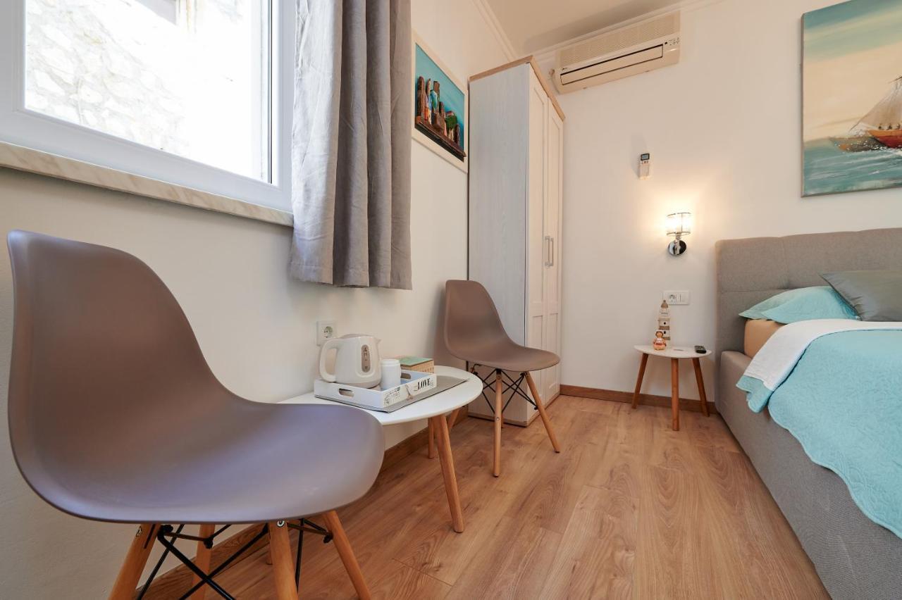 Rooms Antonio Trogir Exterior photo