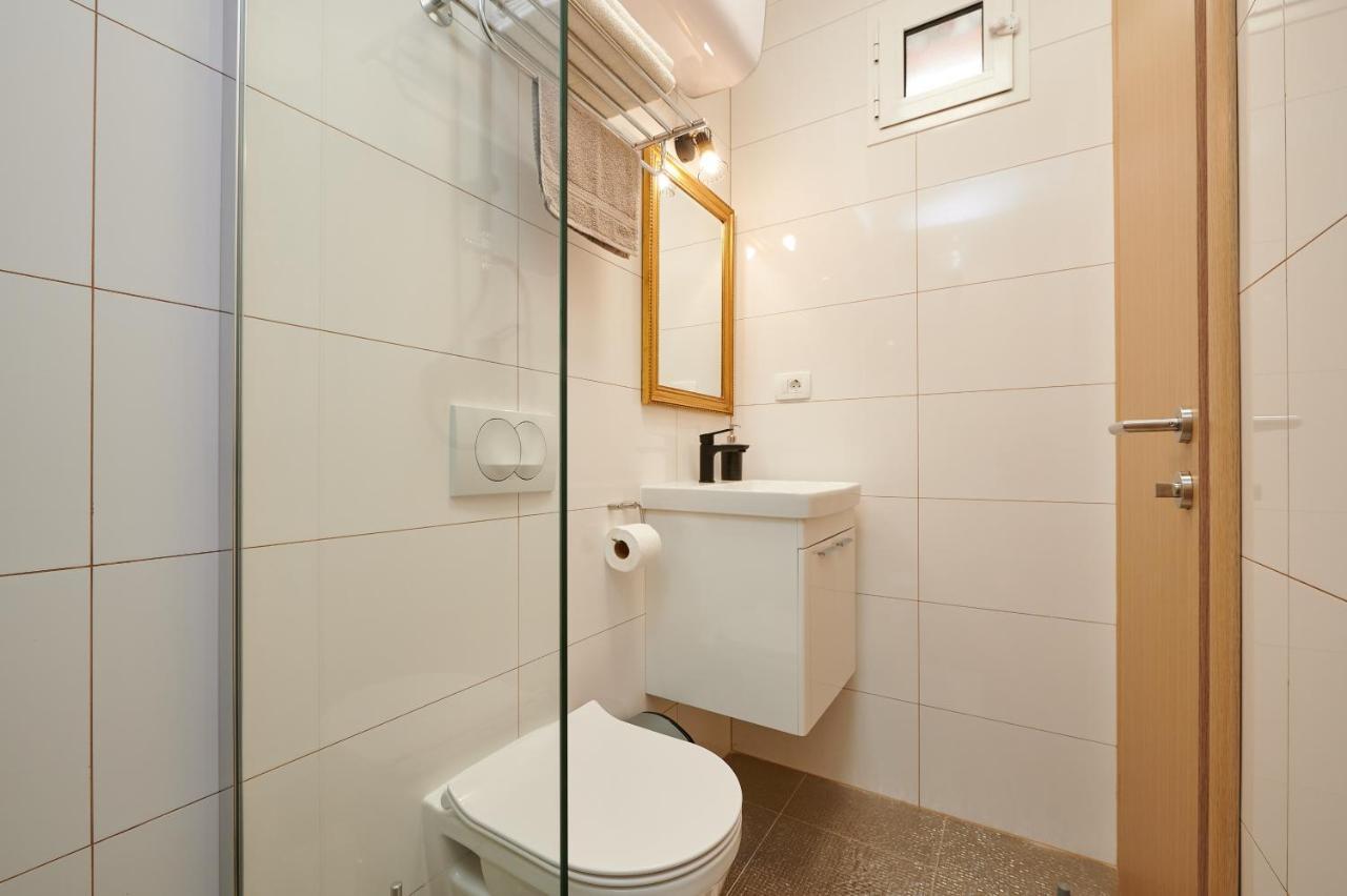 Rooms Antonio Trogir Exterior photo