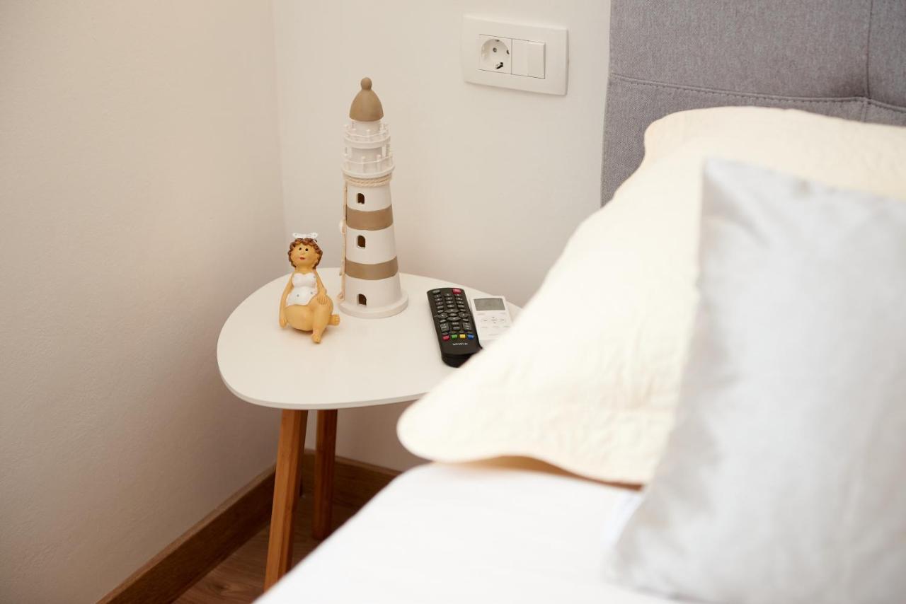 Rooms Antonio Trogir Exterior photo