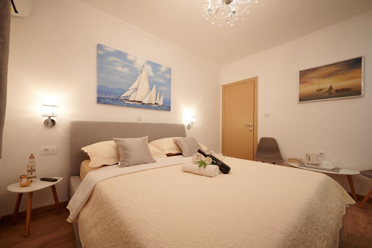 Rooms Antonio Trogir Exterior photo